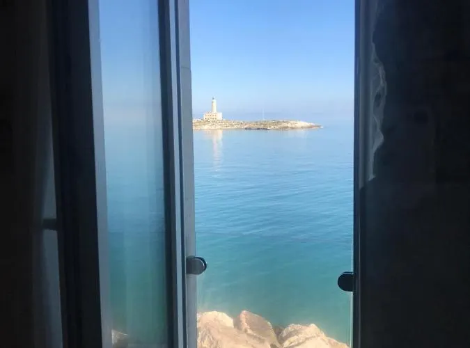 Romeus Al Fortino Dimora Sul Mare